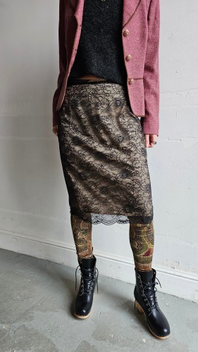 Spódnica koronkowa apriori czarno-beżowa